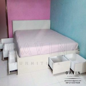 contoh dipan tempat tidur minimalis berlaci by Gavin Interior Q2994