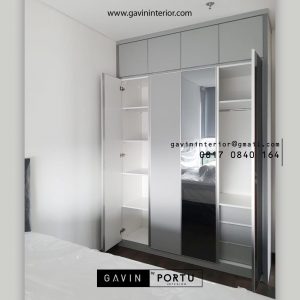 Buat Lemari Pakaian Minimalis Light Grey Apartemen Veranda Residence at Puri Kembangan Id4883PT
